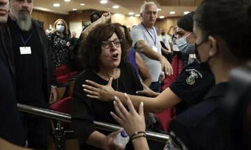 Δίκη Χρυσής Αυγής: Ξέσπασε η Μάγδα Φύσσα και την έδιωξε η πρόεδρος