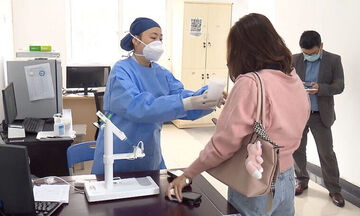 Κορoνοϊός: Παγκόσμιο ντεμπούτο για τα εισπνεόμενα εμβόλια στη Σαγκάη