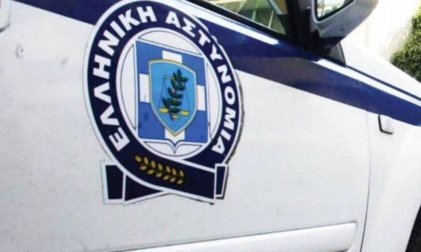 Ζεφύρι: Αυτοκίνητο εμβόλισε μοτοσυκλέτα ΔΙ.ΑΣ