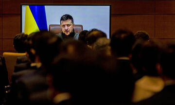 Ο Ζελένσκι παρουσίασε την «ουκρανική φόρμουλα» για τέλος του πολέμου