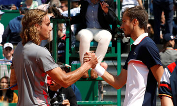 ATP Finals: Εφτάψυχος Τσιτσιπάς, 2-1 με ανατροπή στην... ανατροπή του Μεντβέντεφ! (vids, highlights)