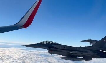 Δύο F16 συνόδευσαν την αποστολή της Πολωνίας