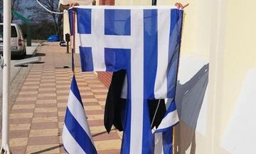 Κρήτη: Ένοχοι οι δύο Γερμανοί που κατέβασαν την ελληνική σημαία και ύψωσαν τη γερμανική
