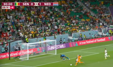 Σενεγάλη - Ολλανδία: Ο Κλάασεν «εκτέλεσε» τον Μεντί για το 0-2 (vid)
