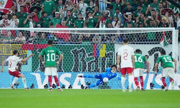 Μεξικό-Πολωνία 0-0: Ο Οτσόα νίκησε τον Λέβα!