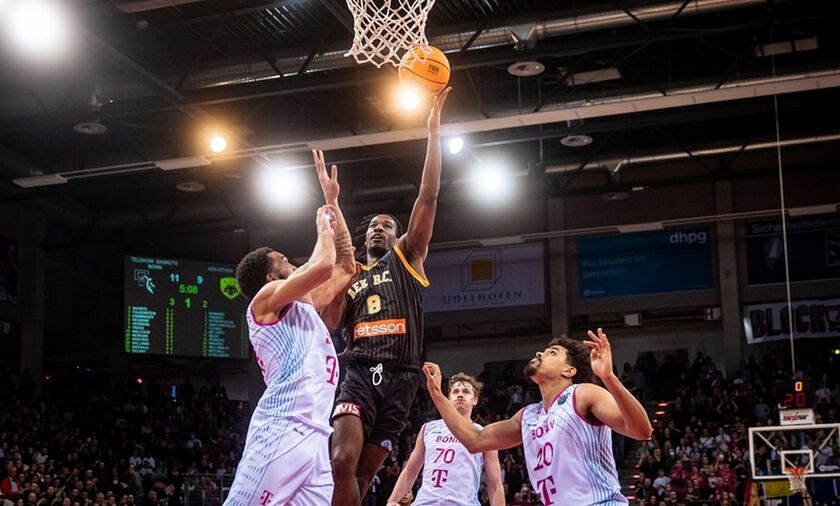 Bόννη - ΑΕΚ 80-72: Ζορίζει η πρόκριση (highlights)