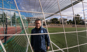 Ο επί 25 χρόνια ενωσιακός προπονητής στη Μικτή Αθηνών Τάσος Δημητρίου στο «ΦΩΣ»: «Δεν έχουμε γήπεδα»