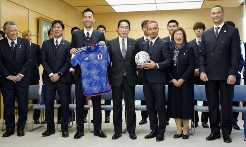 Εθνική Ιαπωνίας: Θερμό καλωσόρισμα στους παίκτες από τον πρωθυπουργό