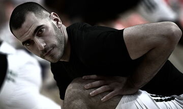 Παναθηναϊκός - Αρμάνι Μιλάνο: Αποχώρησε με πρόβλημα στο πόδι ο Μποχωρίδης