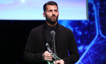 Βραβεία ΠΣΑΠΠ: Καλύτερος τερματοφύλακας της Super League ο Λοντίγκιν