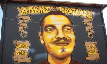 Θεσσαλονίκη: Σιωπηρή πορεία με κεριά στη μνήμη του 19χρονου δολοφονηθέντα Άλκη Καμπανού