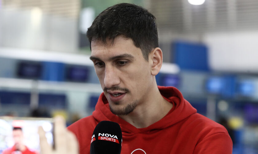 Λαρεντζάκης: «Δε χαλαρώνεις στη EuroLeague - Πάμε στη Γαλλία για τη νίκη» (pics & vid)