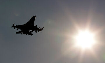 Δύο ζεύγη τουρκικών F-16 πέταξαν πάνω από την Κίναρο