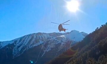 Όλυμπος: H επιχείρηση ανάσυρσης του 41χρονου ορειβάτη που βρέθηκε χωρίς τις αισθήσεις του (vid)