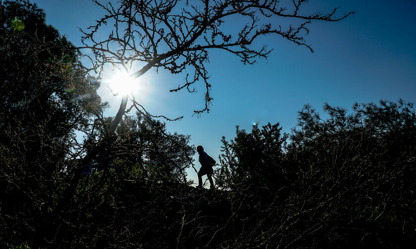 Καιρός: Γενικά αίθριος με λίγες νεφώσεις 