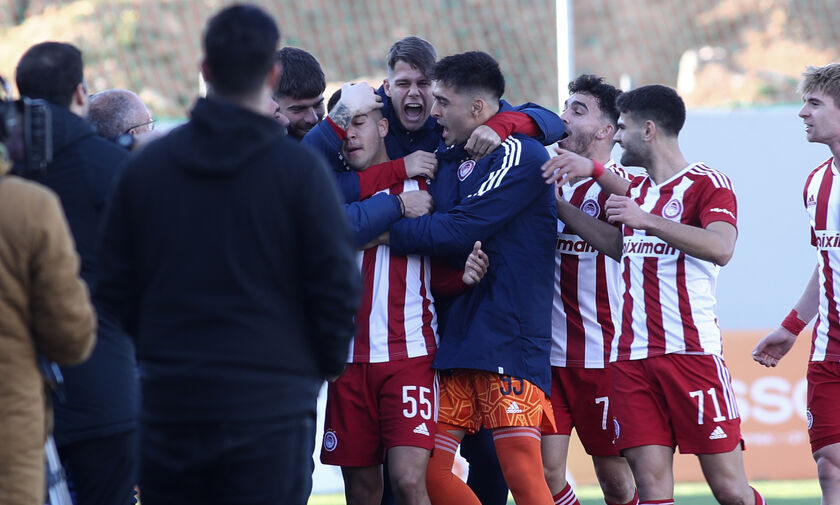 AEK B' - Oλυμπιακός Β' 1-2: Με γκολάρες Λάτσιου η Πειραιώτικη ανατροπή μετά το πέναλτι-εφεύρεση!