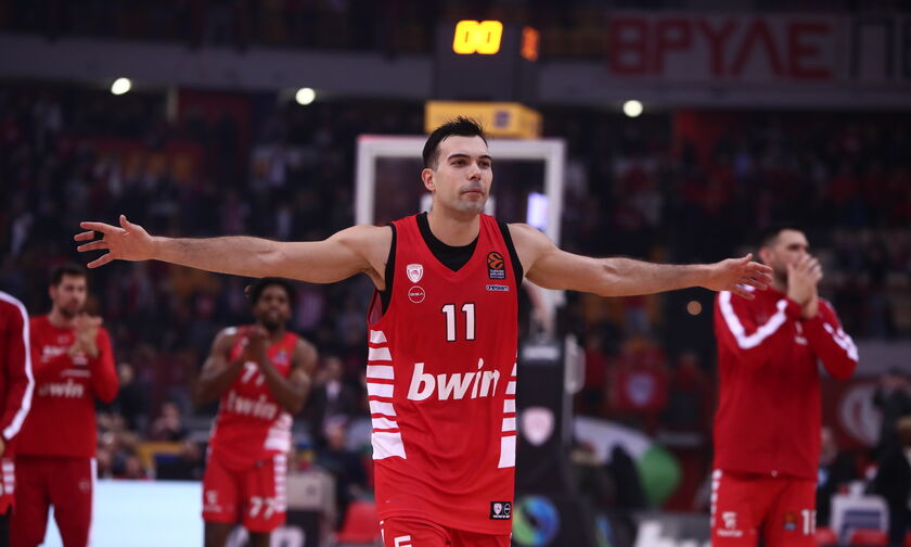 ΡΕΑΛΙΣΤΙΚΑ ΘΡΥΛΑΡΑ