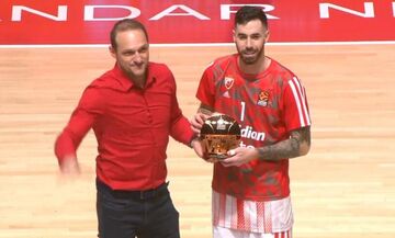 EuroLeague: Ο Βιλντόζα παρέλαβε το βραβείο του MVP Δεκεμβρίου (vid)