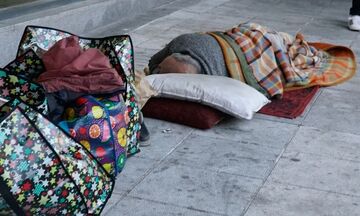 Θεσσαλονίκη: Νεκρός εντοπίστηκε άστεγος μέσα σε κατάστημα που φιλοξενείτο για το κρύο