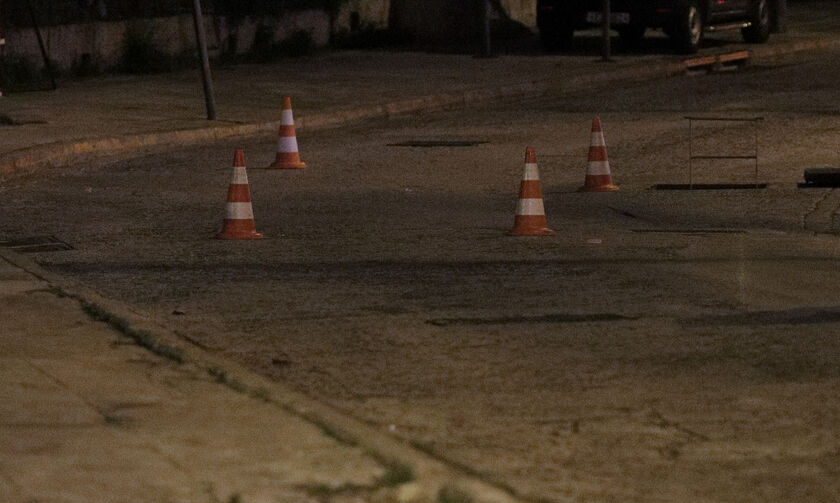 Λεωφόρος Αθηνών: Ανοικτή η μία λωρίδα λόγω διαρροής αγωγού της ΕΥΔΑΠ