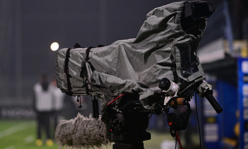 Τηλεόραση: Οι αθλητικές μεταδόσεις της Δευτέρας (13/2) με Ολυμπιακό, ΑΕΚ και ΠΑΟΚ 