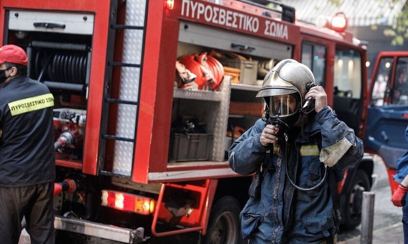 Μεγάλη πυρκαγιά σε δασική έκταση στη Ζάκυνθο - Σε εξέλιξη δύο φωτιές στην Αχαΐα