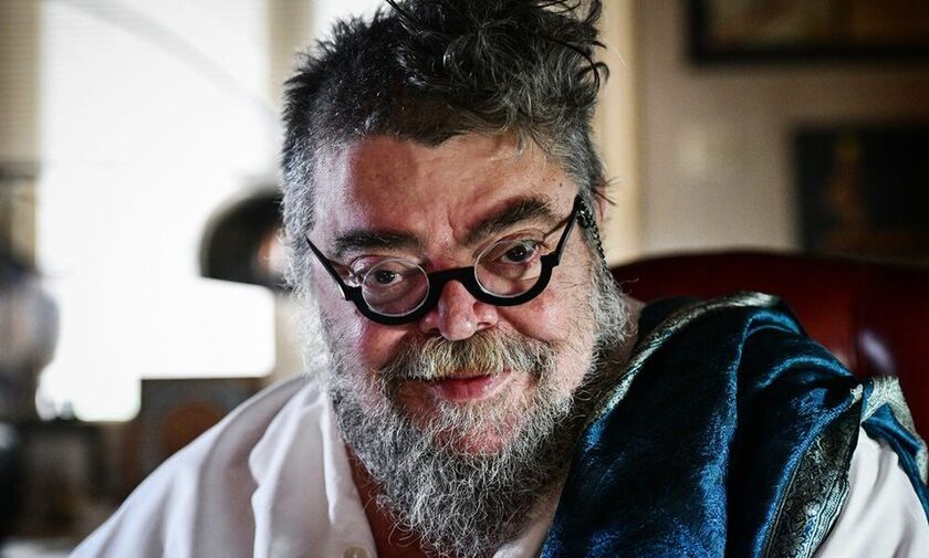 Ποιον παλιό λαϊκό τραγουδιστή αποκαλούσε «γυμνασιάρχη» ο Σταμάτης Κραουνάκης