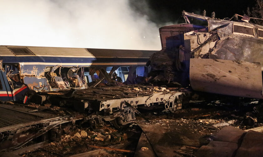 Σύγκρουση τρένων στα Τέμπη: Νεκροί όλοι οι υπάλληλοι του ΟΣΕ - Fosonline