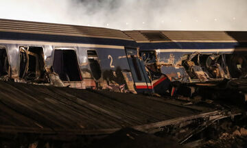 Σύγκρουση τρένων στα Τέμπη: Πρώτο θέμα στα διεθνή ΜΜΕ