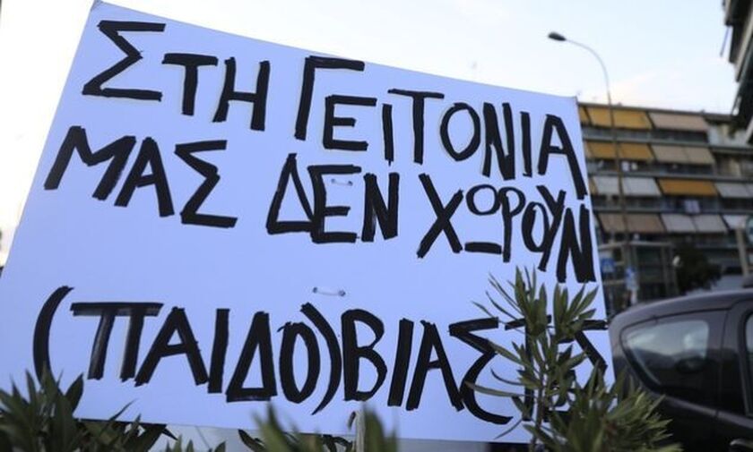 Υπόθεση βιασμού 12χρονης: Στη φυλακή ο πρώην διαιτητής, Φίλιππος Ντόβας, μετά την απολογία του