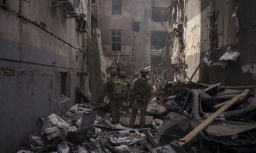 Πόλεμος στην Ουκρανία: Μπαράζ ρωσικών βομβαρδισμών - Πυραυλικά πλήγματα σε τουλάχιστον πέντε πόλεις