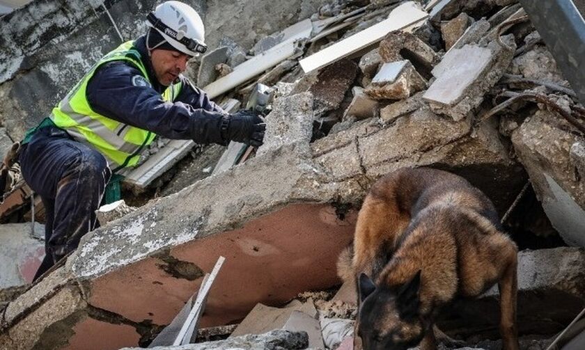 Τουρκία: Η κατάσταση των δημοσιογράφων επιδεινώθηκε μετά το σεισμό, σύμφωνα με το IPI