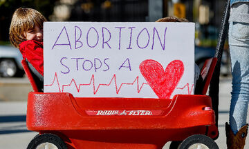 Ουαϊόμινγκ: Υπεγράφη το νομοσχέδιο για την απαγόρευση των χαπιών άμβλωσης στην πολιτεία