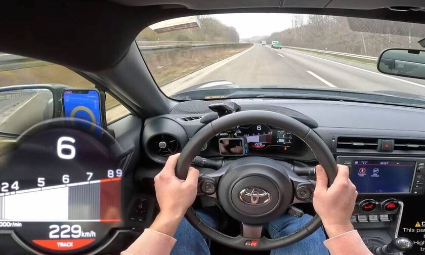 Τερματισμένο Toyota GR86 στην autobahn (+video)