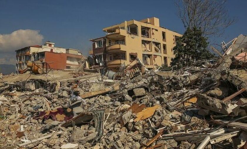 Ερντογάν: Στα 104 δισ. δολάρια οι ζημιές από τον σεισμό στην Τουρκία