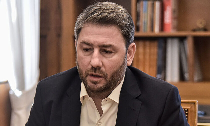 Ανδρουλάκης: «Όχι» σε Μητσοτάκη και Τσίπρα, «ναι» σε πολιτικό πρόσωπο