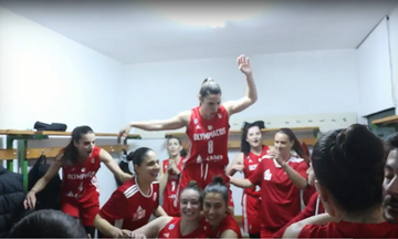 Παναθηναϊκός - Ολυμπιακός 60-66: Πάρτι στα αποδυτήρια του μετά τo μεγάλο διπλό!