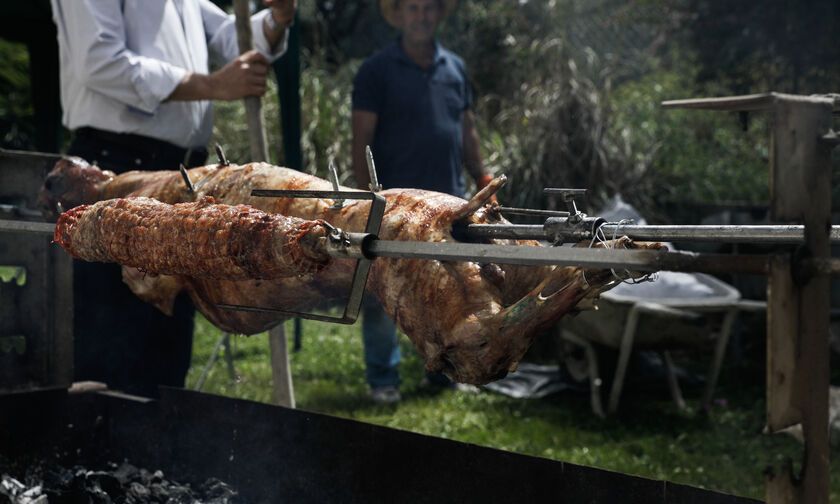 Καιρός Πάσχα: Πού θα έχουμε ψήσιμο οβελία με βροχή