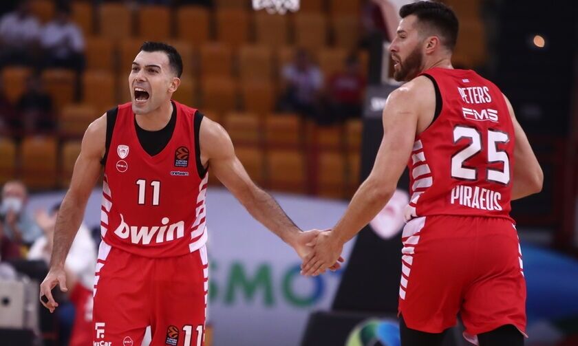 Ολυμπιακός: Η άνοδος του Σλούκα δείχνει σκηνές από τα προσεχώς