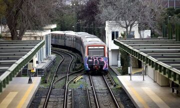 Αιματηρή συμπλοκή ανηλίκων με μαχαίρι στον ΗΣΑΠ Περισσού - Στο νοσοκομείο δύο άτομα