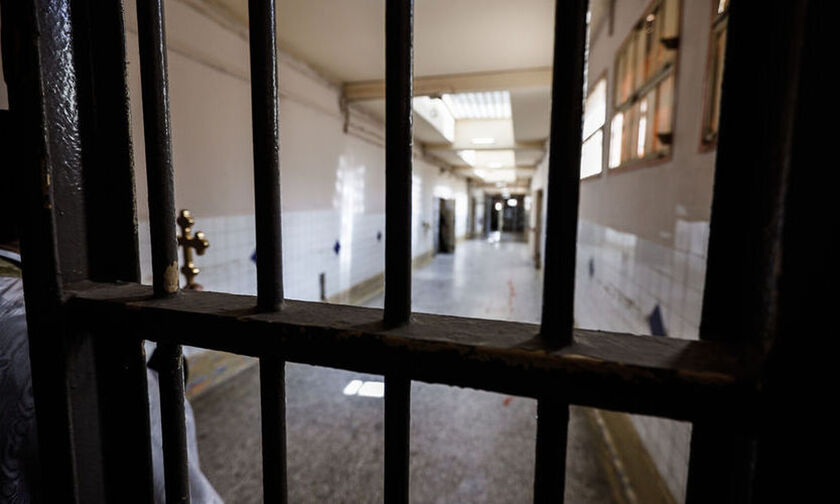 Θεσσαλονίκη: Στη φυλακή 65χρονος για αποπλάνηση 6χρονης