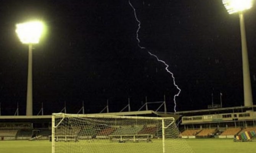 Ποινή φυλάκισης με αναστολή σε προπονητή για σοβαρό τραυματισμό 15χρονου ποδοσφαιριστή από κεραυνό