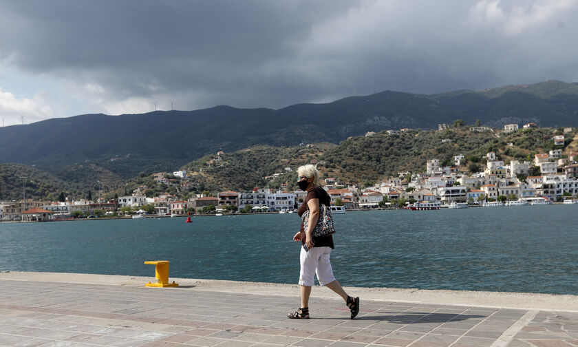 Καιρός: Κυριακή με συννεφιά, μέχρι 25 βαθμούς η θερμοκρασία