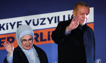 La Repubblica: Ο Ερντογάν φαβορί στον β’ γύρο των εκλογών στην Τουρκία