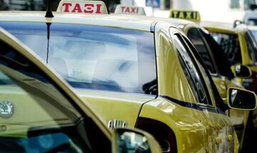 Θρίλερ στο Χαϊδάρι: Οδηγός ταξί εντοπίστηκε νεκρός δίπλα στο όχημά του