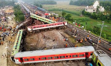Ινδία: Πάνω από 260 οι νεκροί από το σιδηροδρομικό δυστύχημα στο Μπαλασόρ (vid)