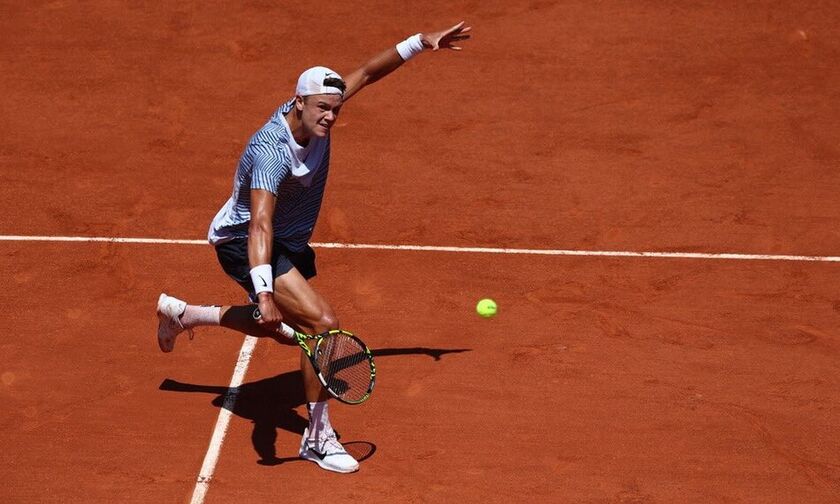 Roland Garros: Ο Ρούνε προκρίθηκε μετά από 4 ώρες αγώνα 