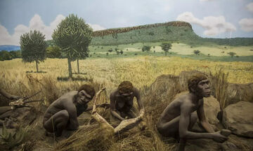 Επιστήμονας λέει ότι ανακάλυψε ταφές παλαιότερες κατά 100.000 έτη από εκείνες του Homo sapiens