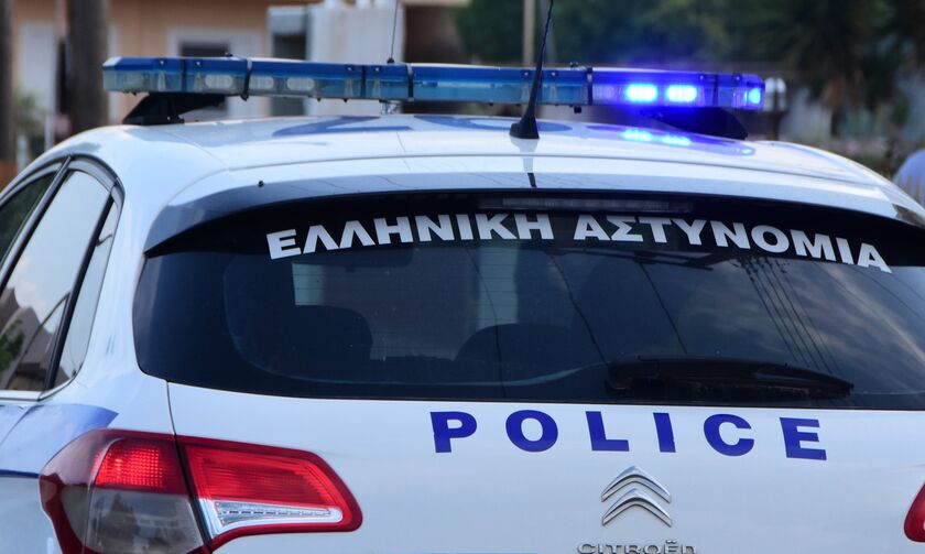 Η στιγμή που το ΣΔΟΕ συνέλαβε τον «μαφιόζο» του εμπορίου ναρκωτικών στη Γλυφάδα