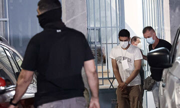 Ναυάγιο στην Πύλο: Προθεσμία για τη Δευτέρα έλαβαν οι 9 συλληφθέντες – Συνεχίζονται οι έρευνες